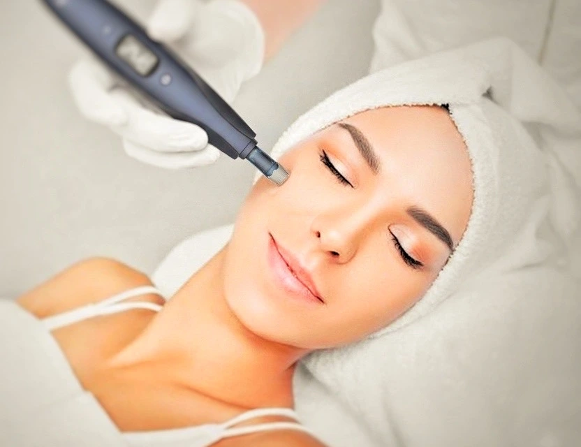 Die Evolution des klassischen Microneedlings ist die Antwort auf anspruchsvolle Hautbed&uuml;rfnisse &ndash; von der&nbsp;Faltenreduktion&nbsp;bis hin zur&nbsp;Narbenbehandlung.